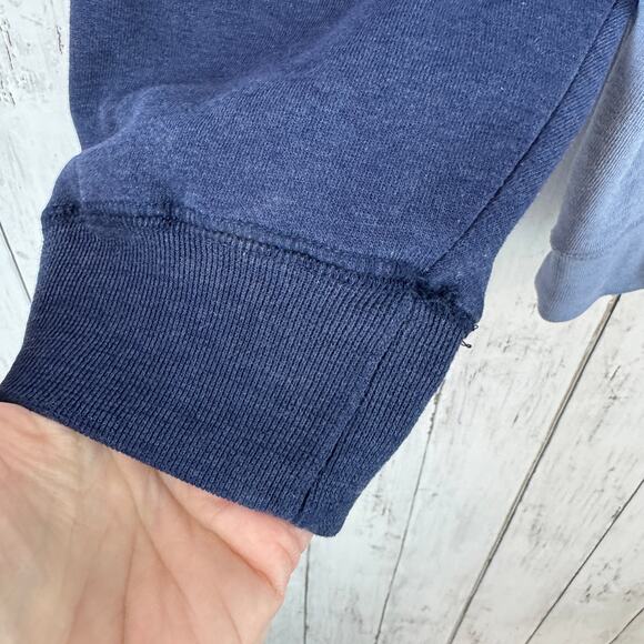 VTG Mickey & Co Fleece Legendary Series Embroidered Sweatshirt Size XL Disney - Picture 2 of 14